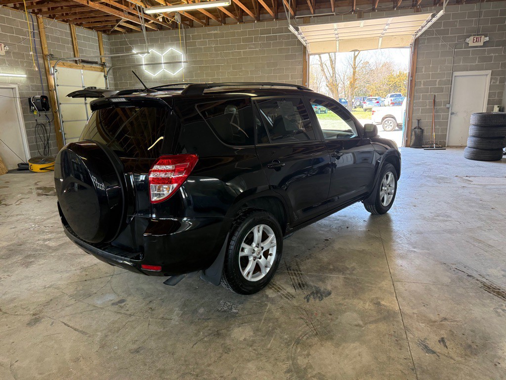 2012 Toyota Rav4 Image 5
