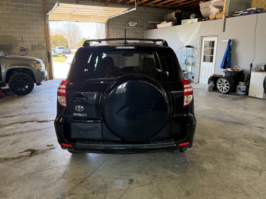 2012 Toyota Rav4 Image 6
