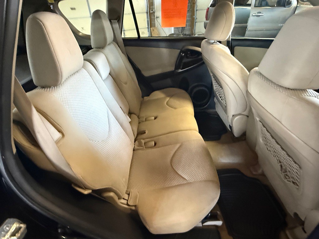 2012 Toyota Rav4 Image 20