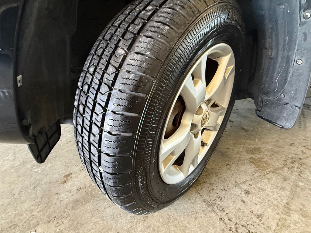 2012 Toyota Rav4 Image 25