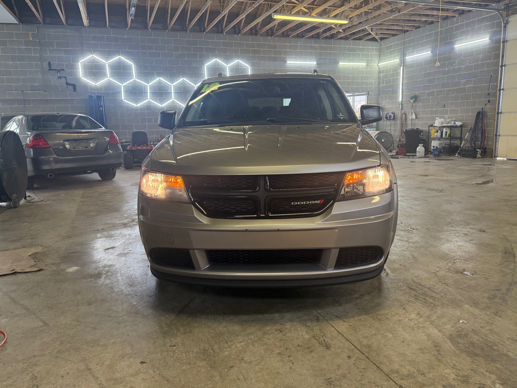 2018 Dodge Journey Image 2