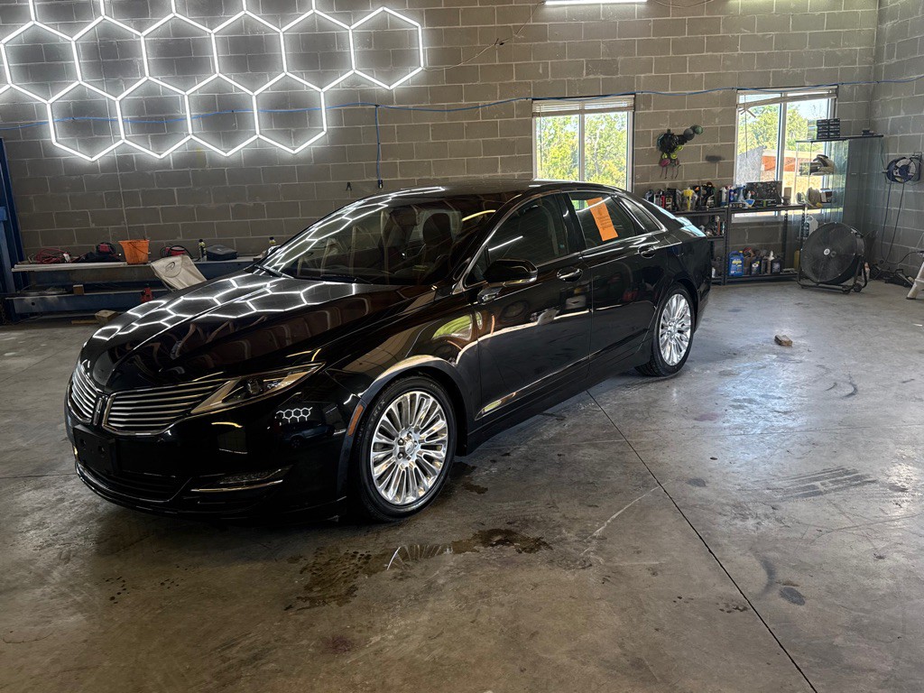 2014 Lincoln MKZ Image 1