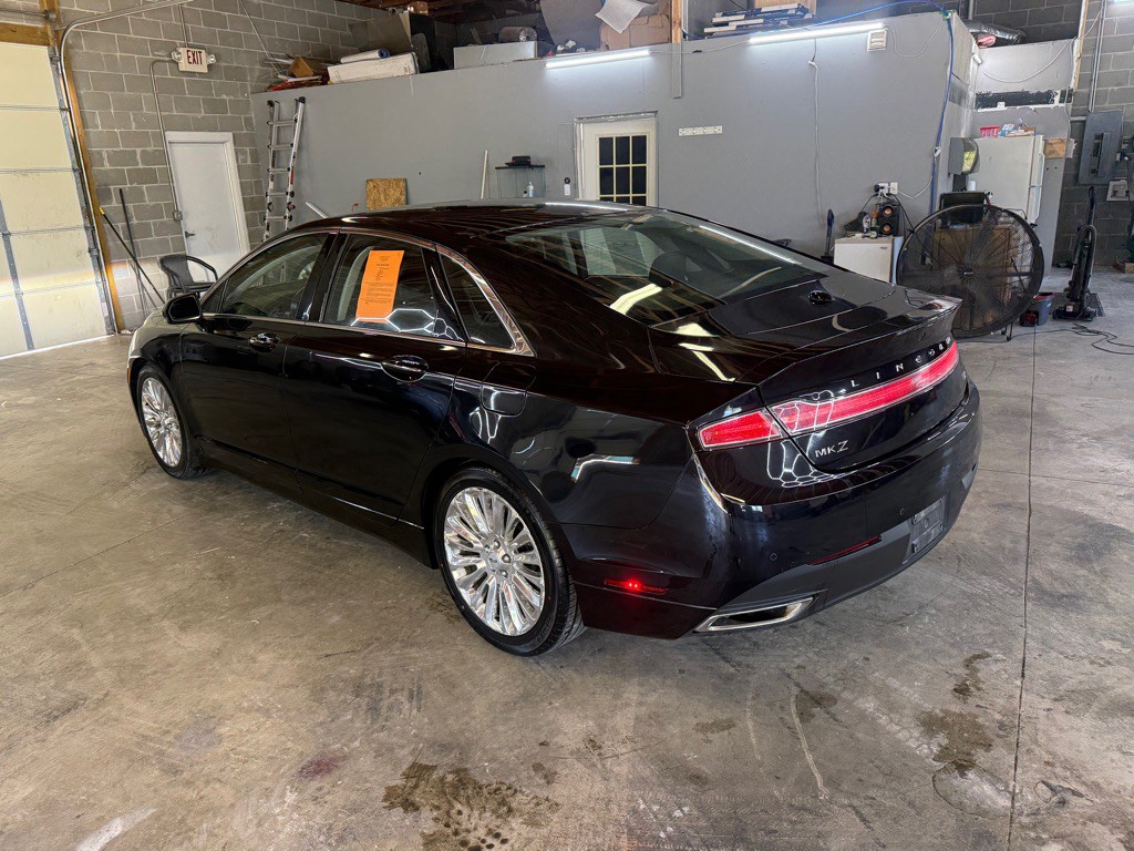 2014 Lincoln MKZ Image 8