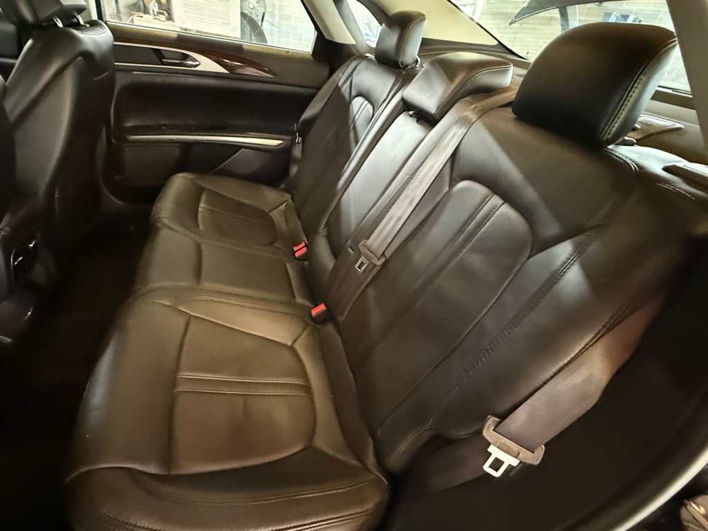 2014 Lincoln MKZ Image 15