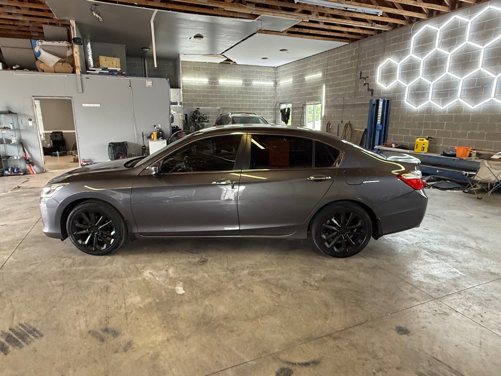 2013 Honda Accord Image 8