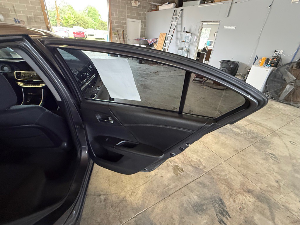 2013 Honda Accord Image 19
