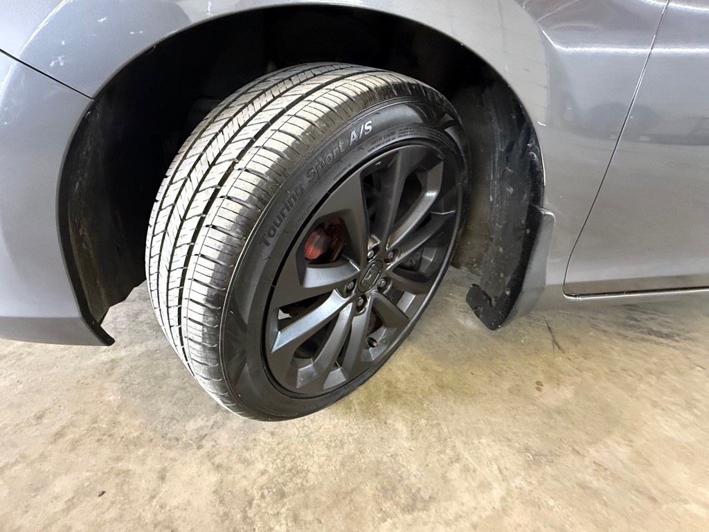 2013 Honda Accord Image 24