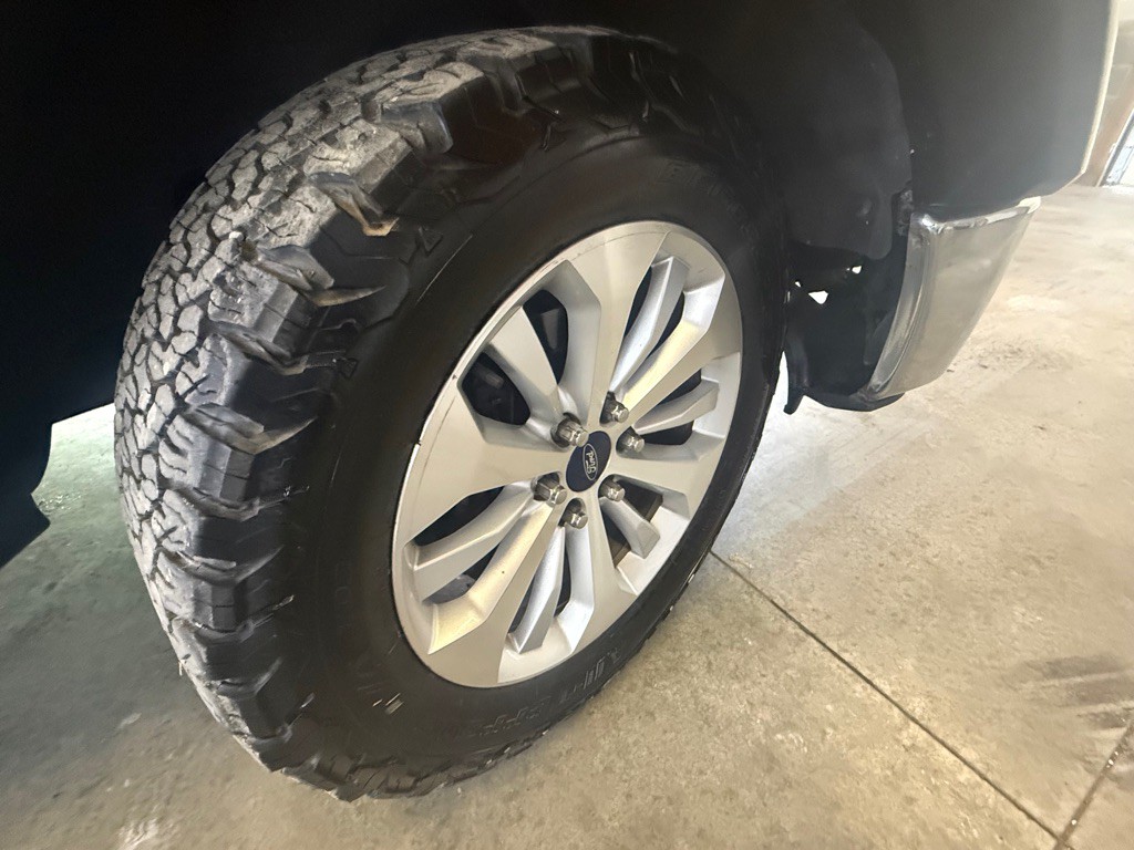 2013 Ford F-150 Image 28