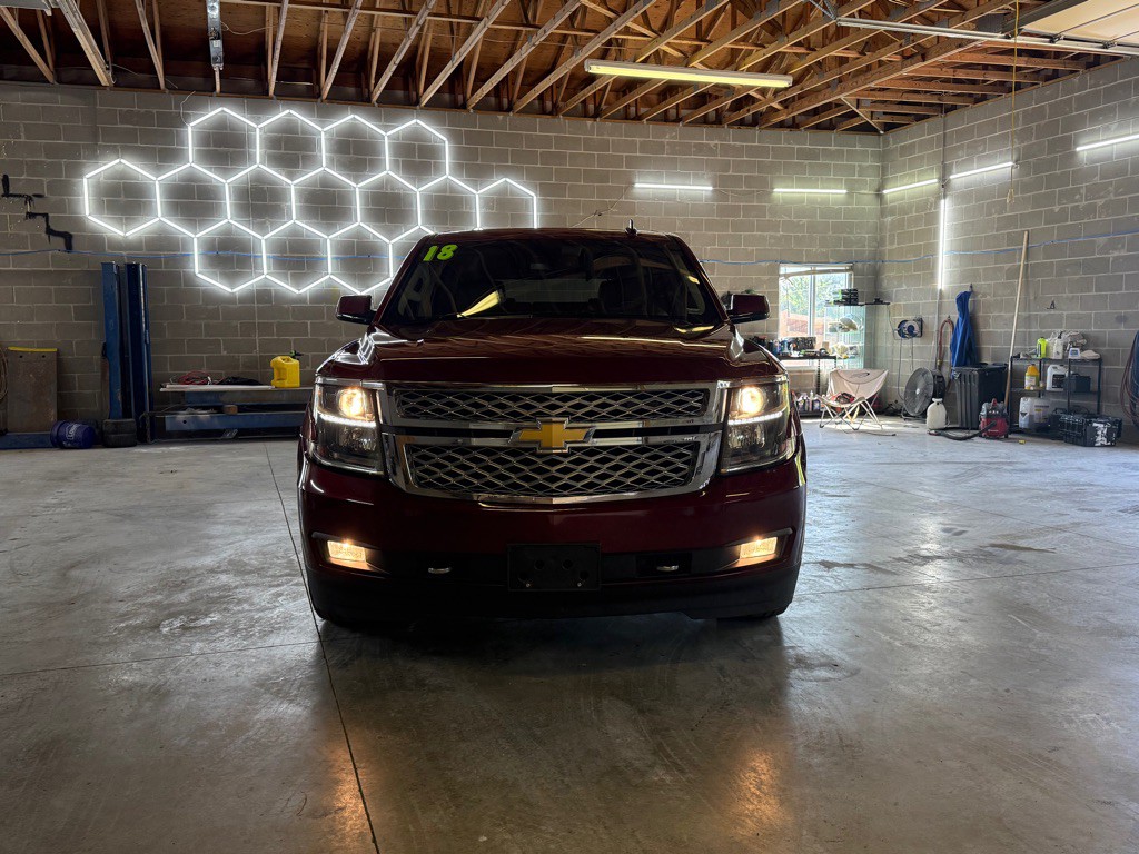 2018 Chevrolet Tahoe Image 2