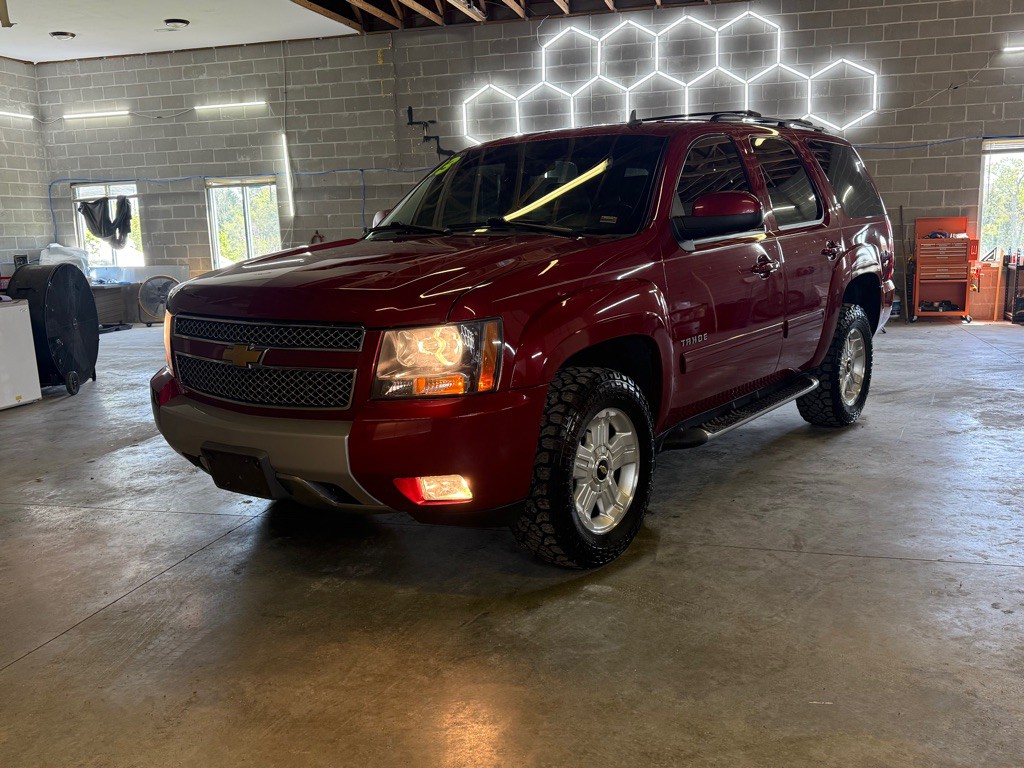 2013 Chevrolet Tahoe Image 1