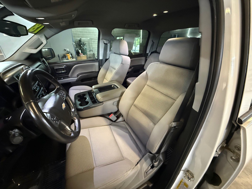 2018 Chevrolet Silverado 1500 Image 11
