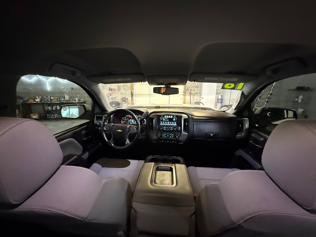 2018 Chevrolet Silverado 1500 Image 17