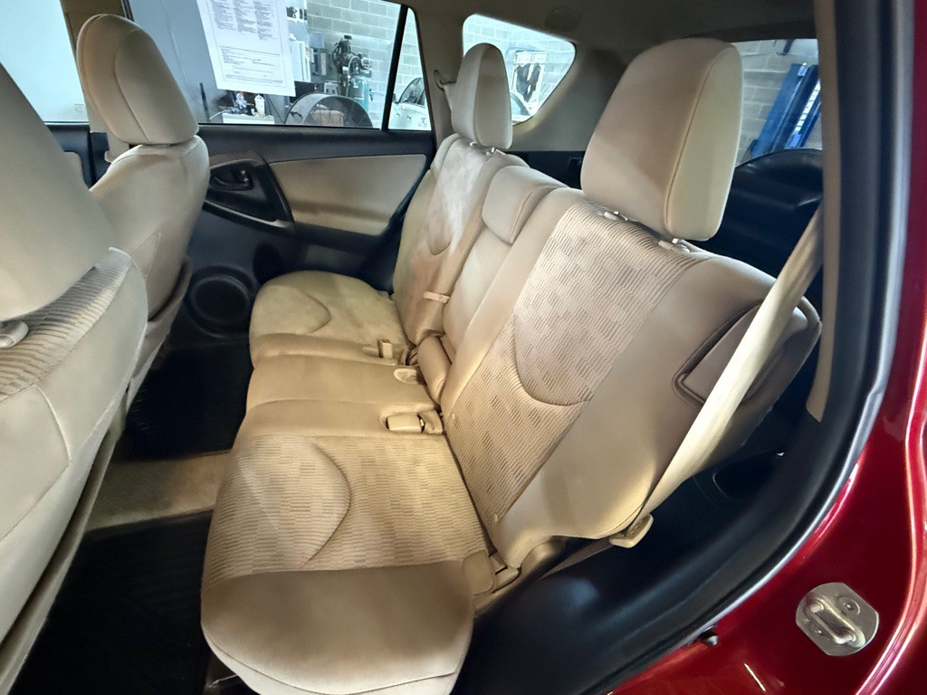 2012 Toyota Rav4 Image 14