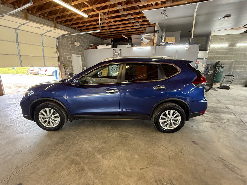 2018 Nissan Rogue Image 8