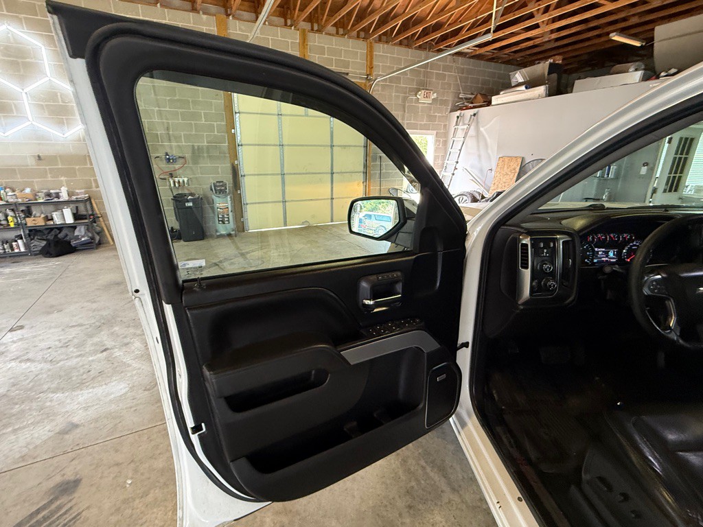 2015 Chevrolet Silverado 1500 Image 13