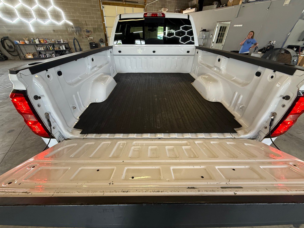 2015 Chevrolet Silverado 1500 Image 16