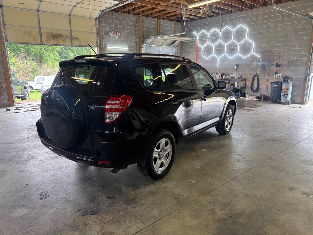 2011 Toyota Rav4 Image 5