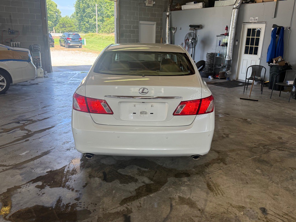2008 Lexus ES Image 6
