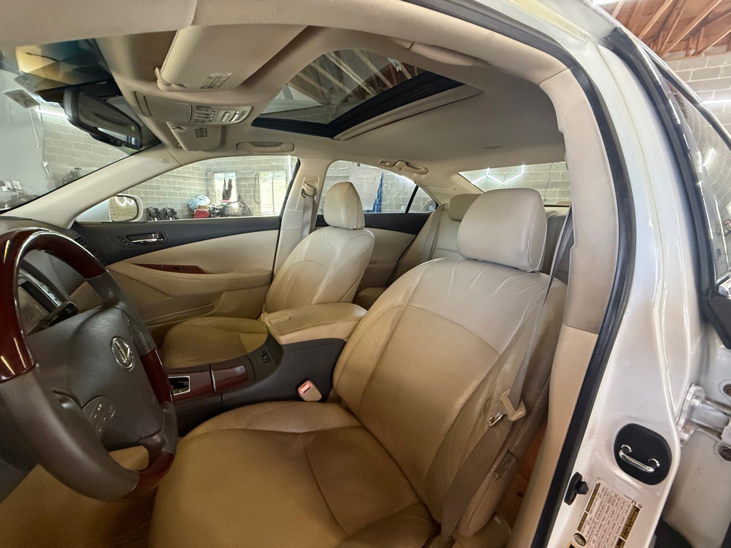 2008 Lexus ES Image 11