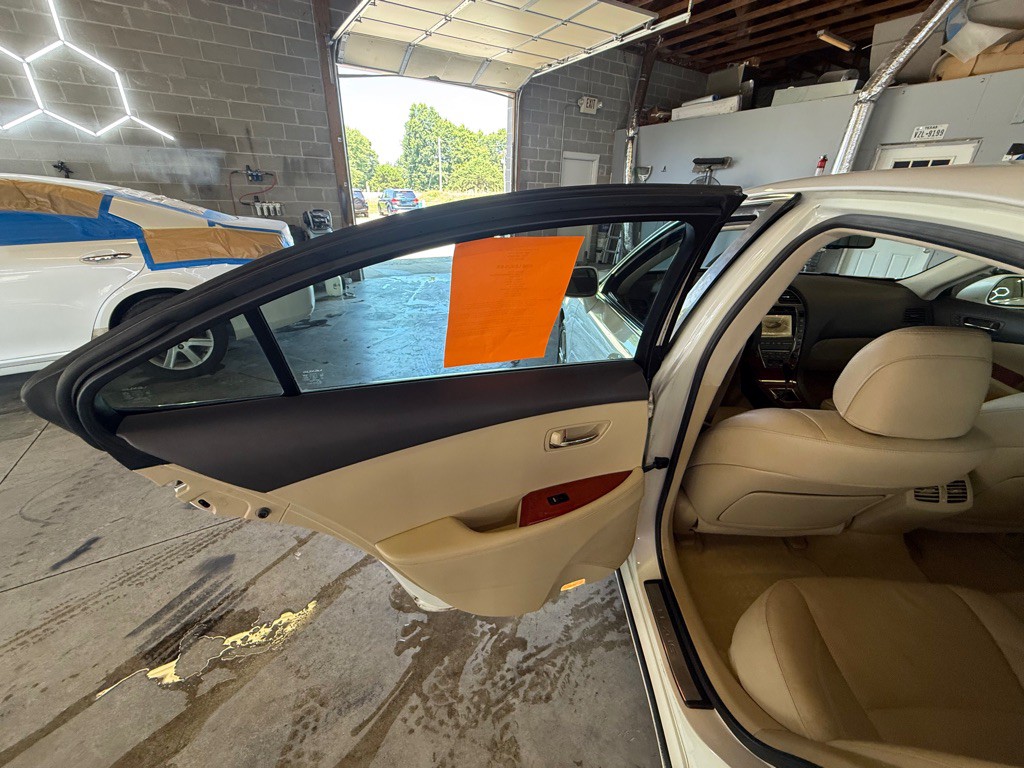 2008 Lexus ES Image 15