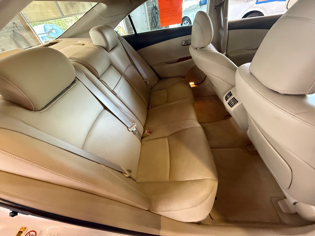 2008 Lexus ES Image 18