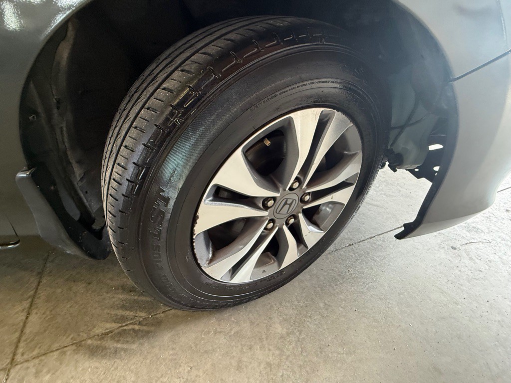 2013 Honda Accord Image 24