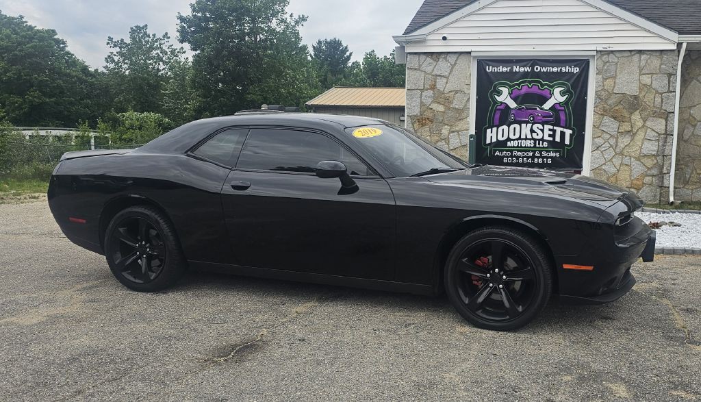 2019 Dodge Challenger Image 1