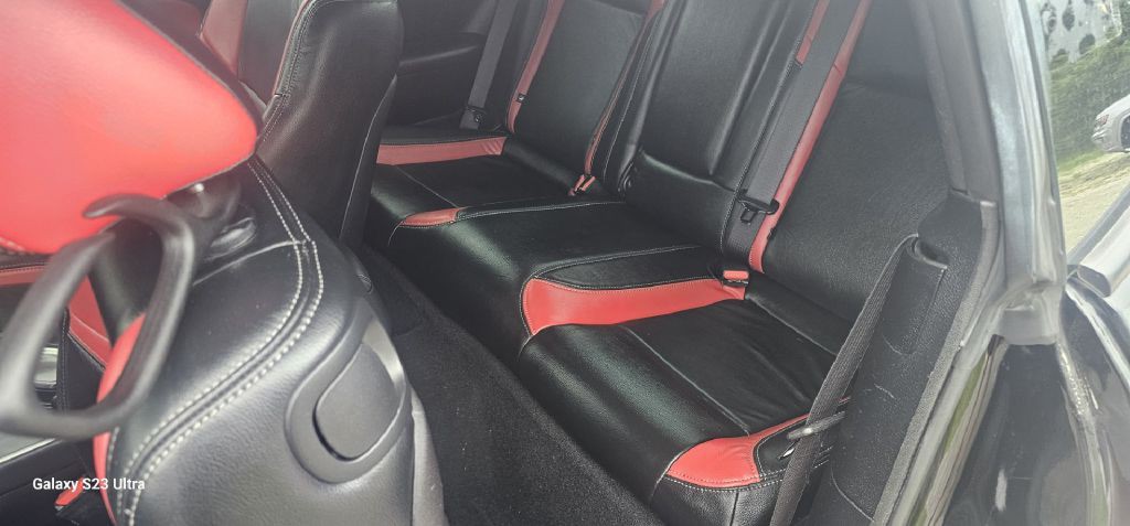 2019 Dodge Challenger Image 7