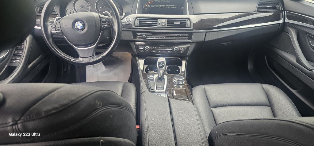 2016 BMW 5 Series Image 5