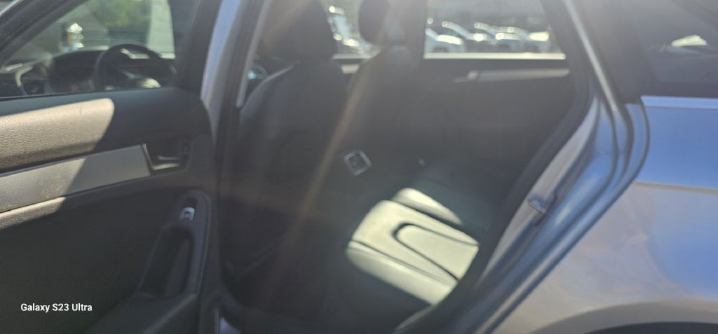 2016 Audi A4 Image 4
