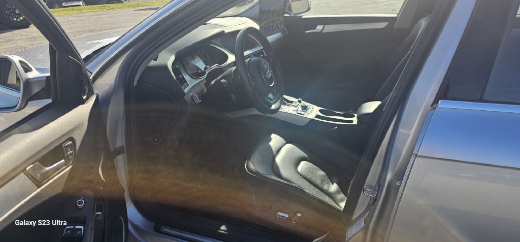 2016 Audi A4 Image 6