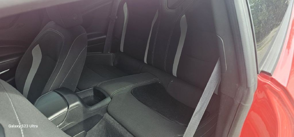 2020 Chevrolet Camaro Image 8