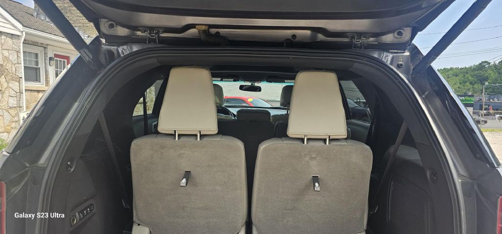 2012 Ford Explorer Image 8