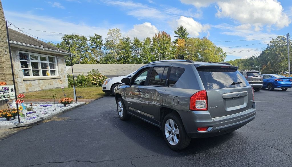 2012 Jeep Compass Image 3