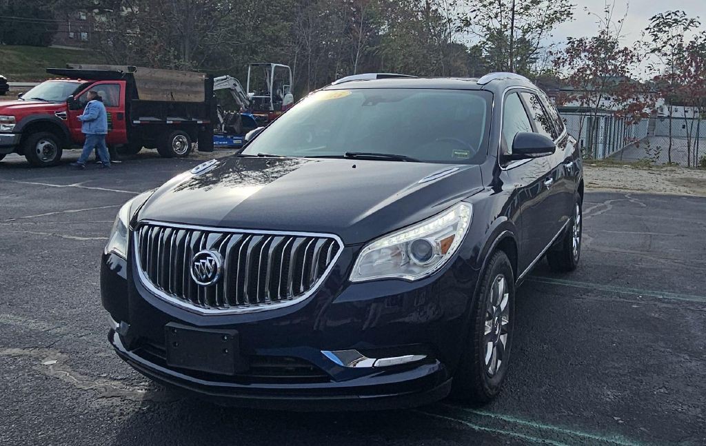 2015 Buick Enclave Image 2