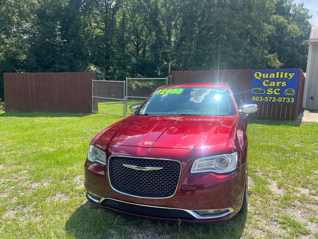 2019 Chrysler 300 Image 1
