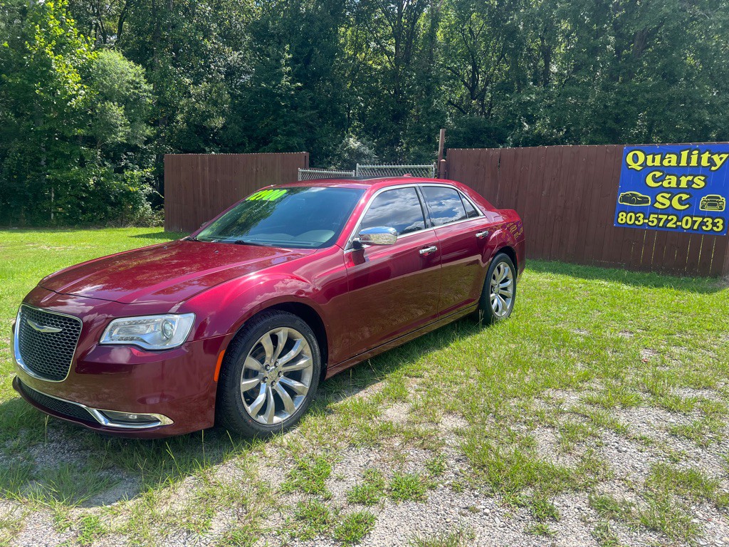 2019 Chrysler 300 Image 2