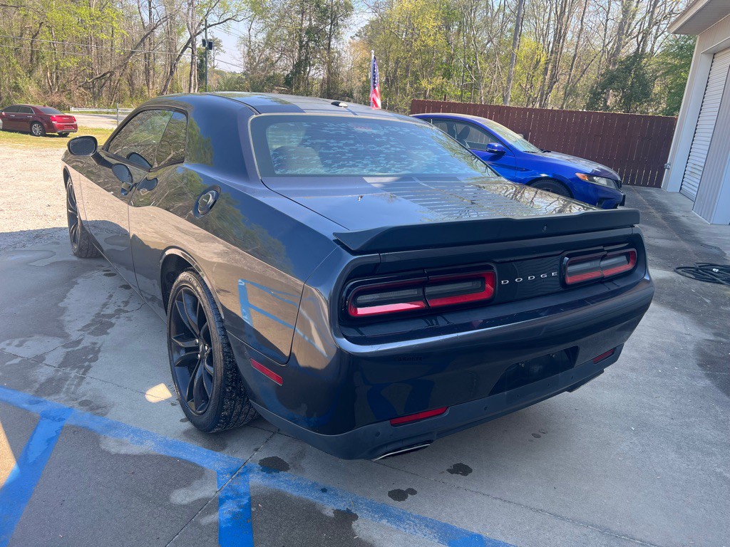 2018 Dodge Challenger Image 4