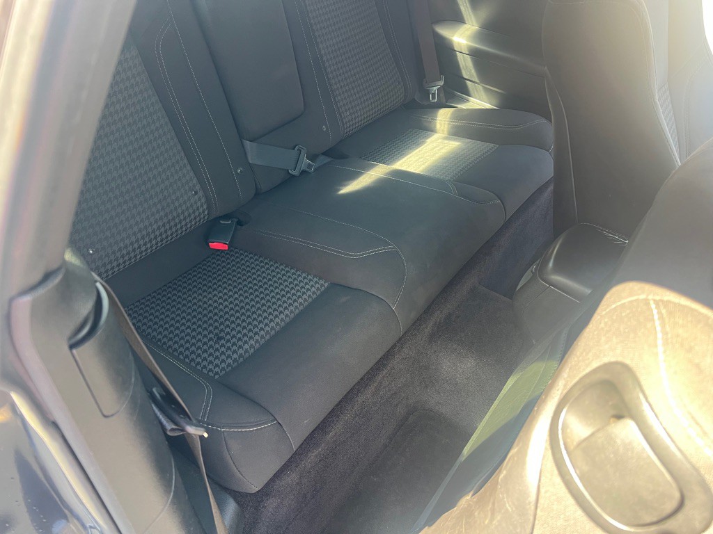 2018 Dodge Challenger Image 12