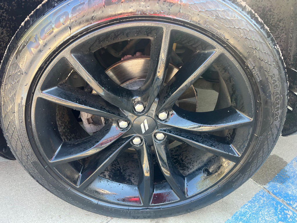 2018 Dodge Challenger Image 13