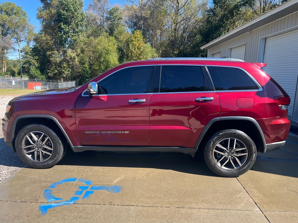 2022 Jeep Grand Cherokee Image 3