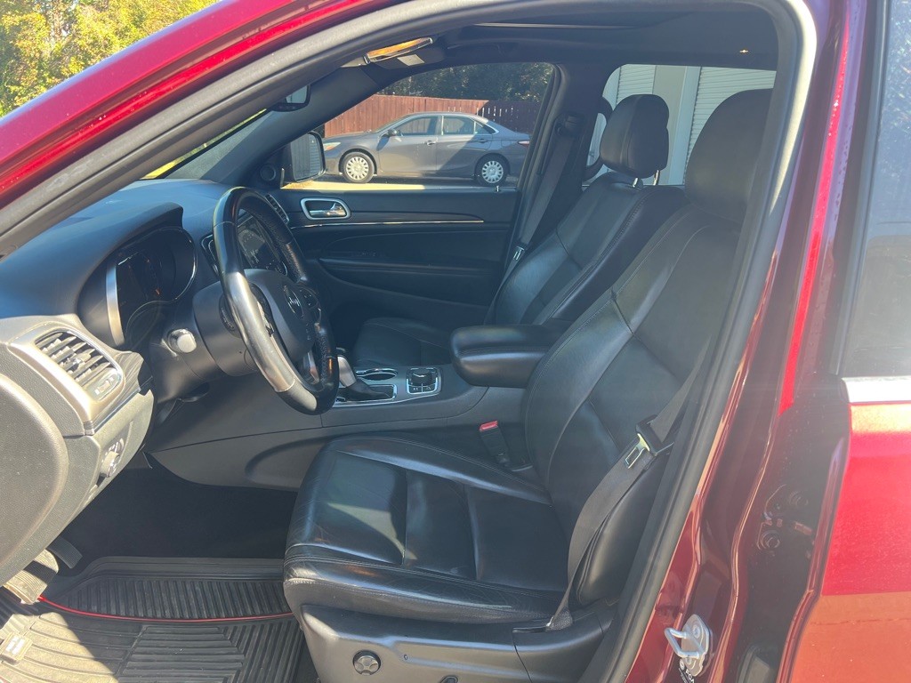 2022 Jeep Grand Cherokee Image 9