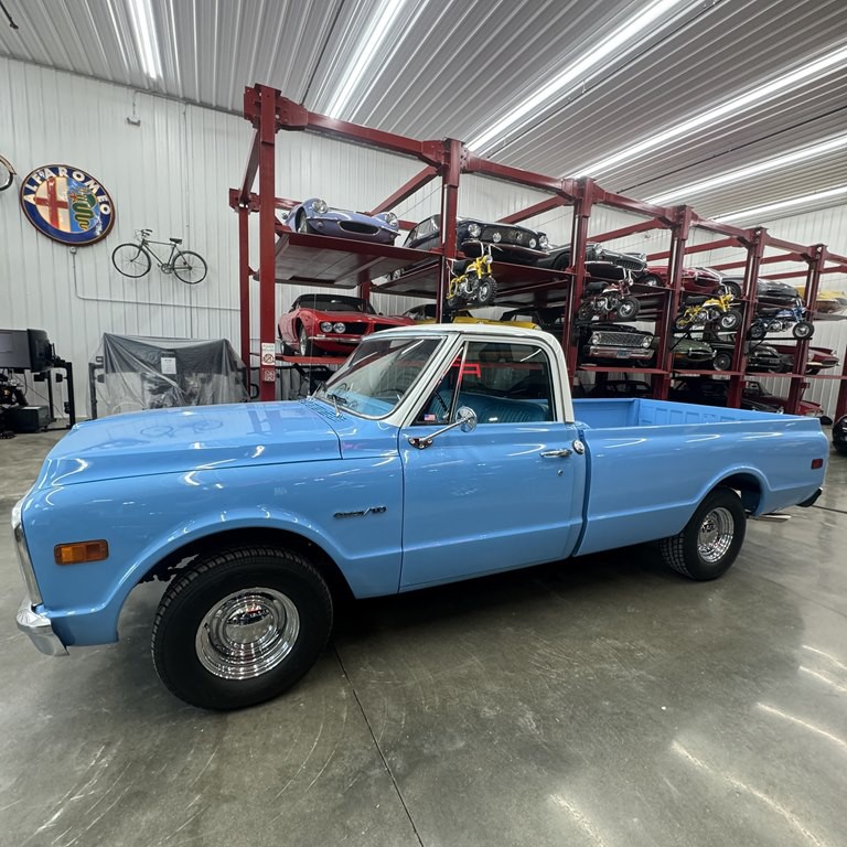 1969 Chevrolet C/K Image 2