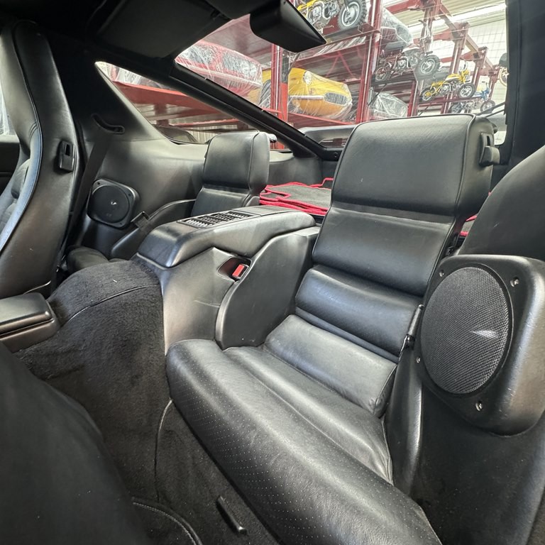 1987 Porsche 928 Image 14