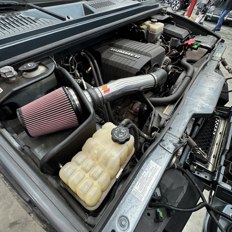 2008 HUMMER H2 Image 16