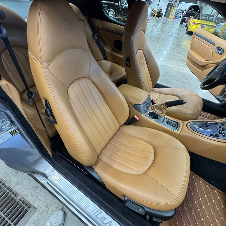 2005 Maserati Coupe Image 6