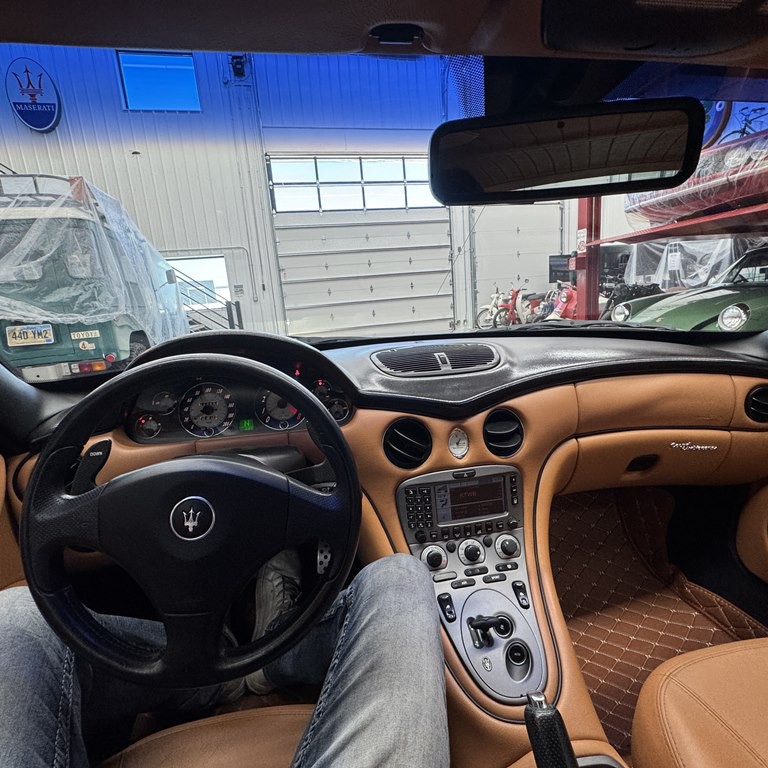 2005 Maserati Coupe Image 10