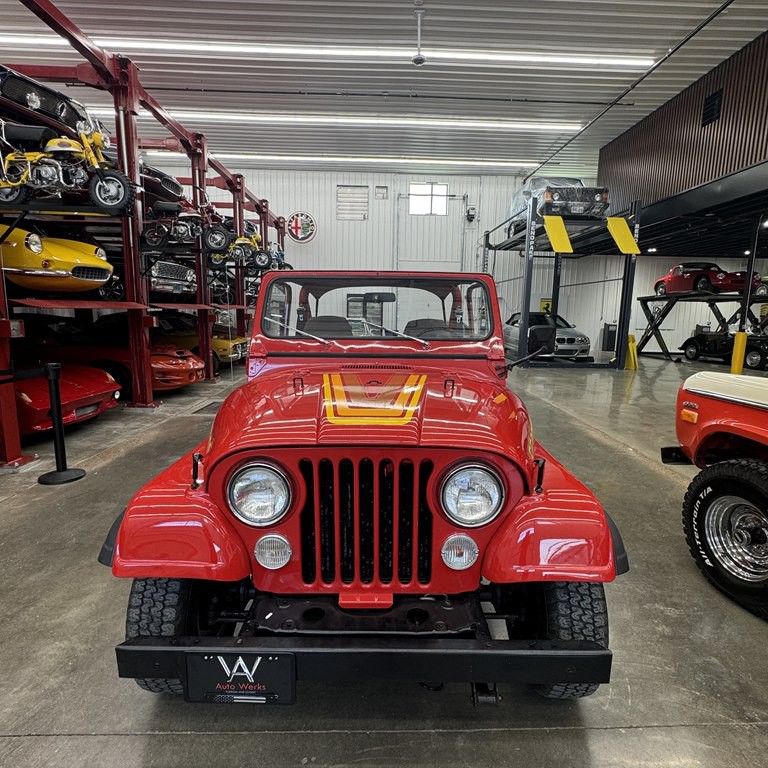 1983 Jeep Scrambler Image 3