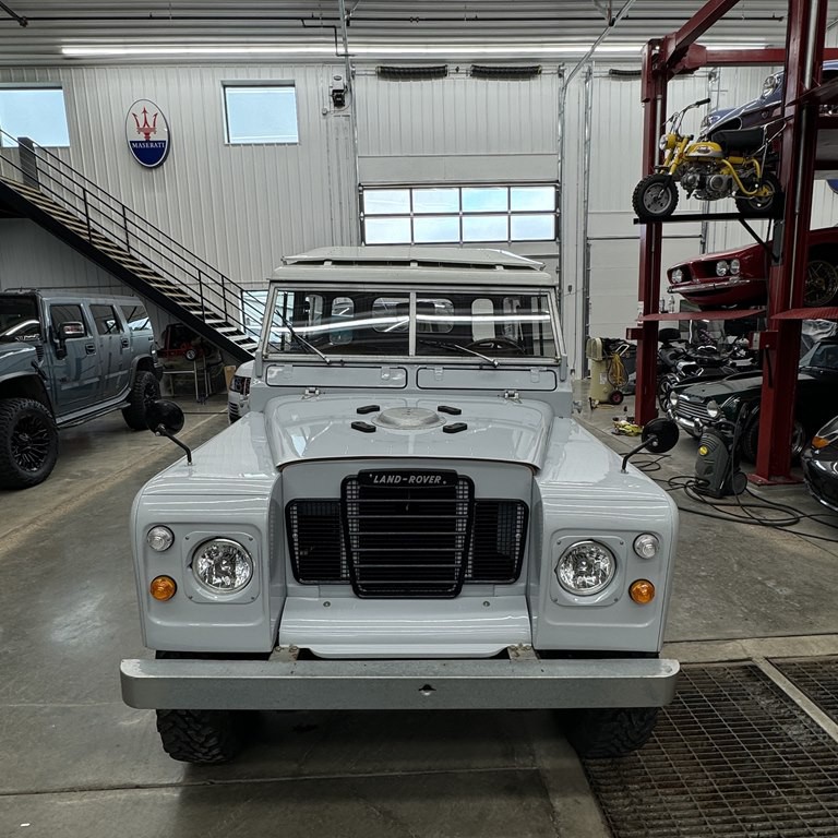 1976 Land Rover Petrol Series 3 Image 3