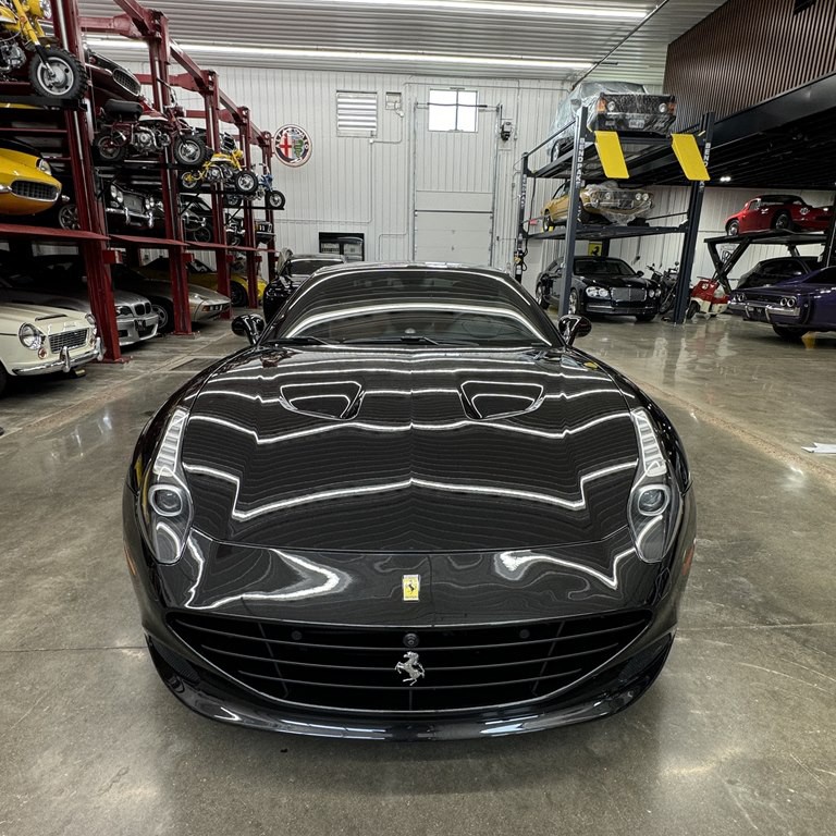 2015 Ferrari CALIFORNIA T Image 5